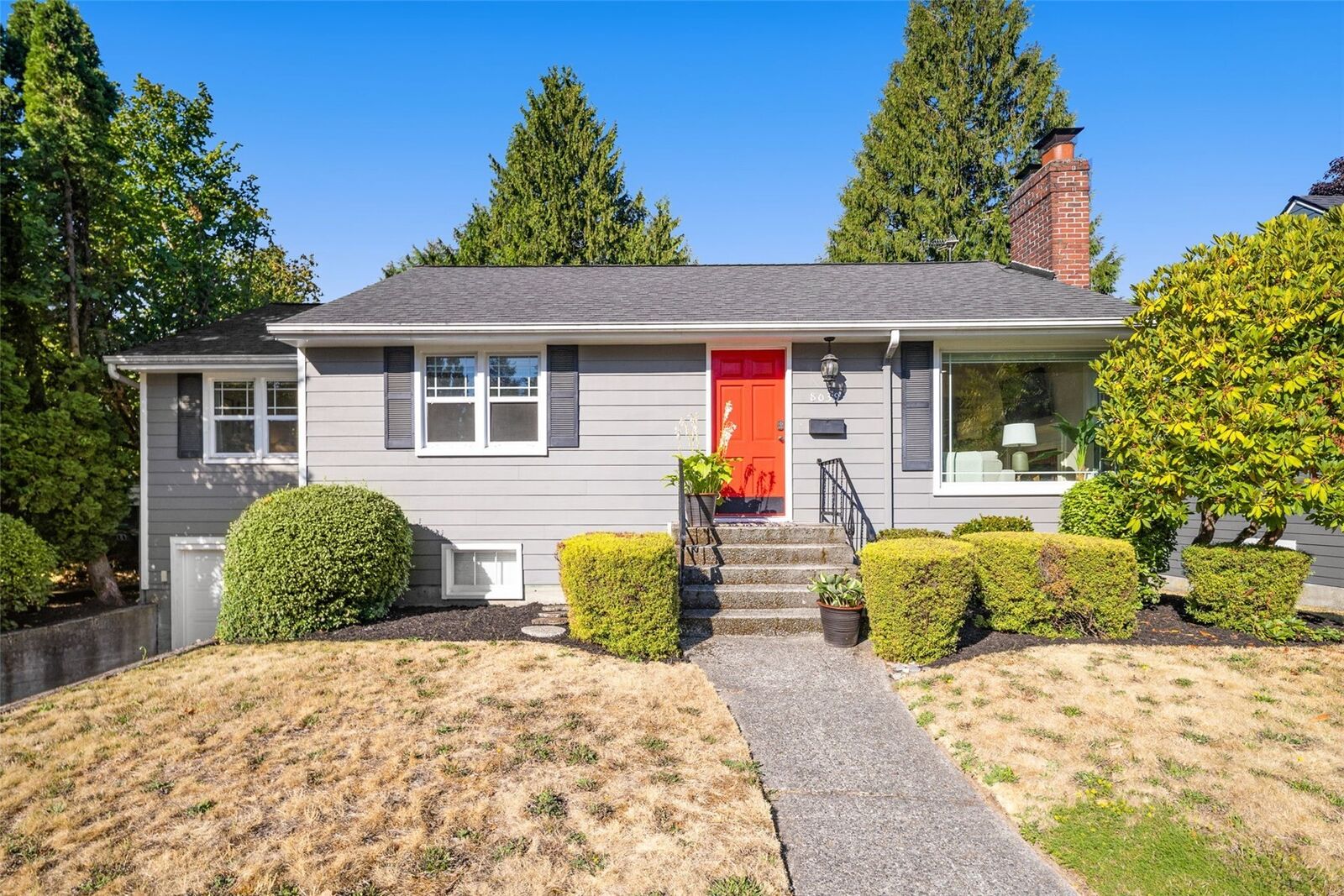 Property Photo: 8039 40th Avenue NE WA 98115
