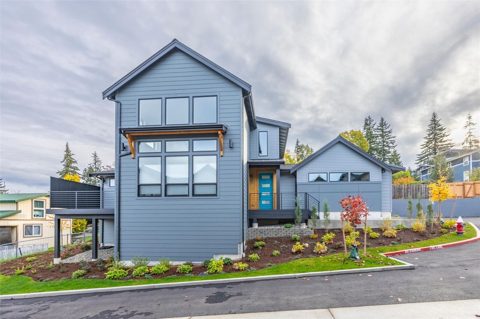 Property Photo:  1122  Divine Lane  WA 98229 
