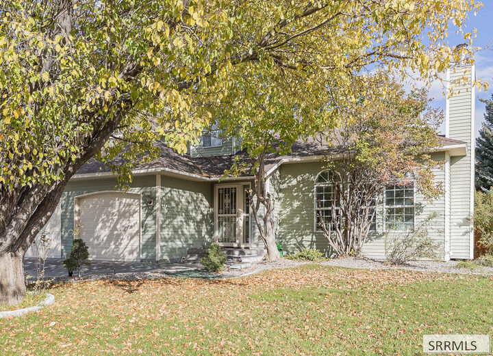 Property Photo:  1031 Bluebird Lane  ID 83402 