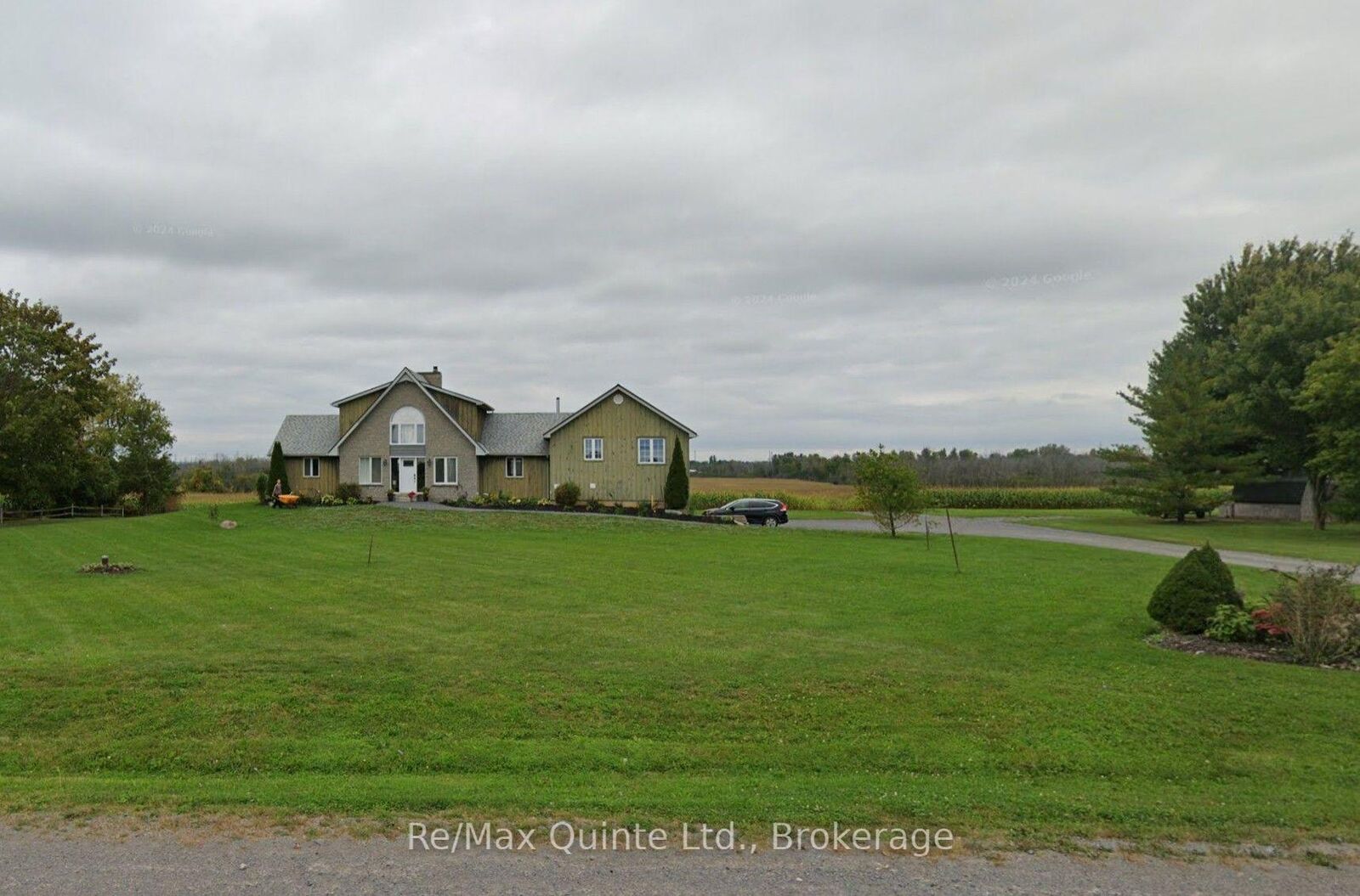 Property Photo:  105 Casey Road  ON K8N 4Z6 