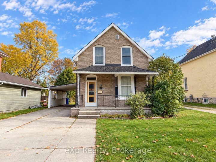 Property Photo:  595 8th Avenue  ON N4N 2L4 