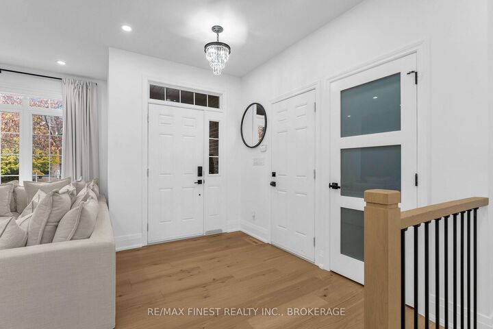 Property Photo:  995 Swanfield Street  ON K7M 0A6 