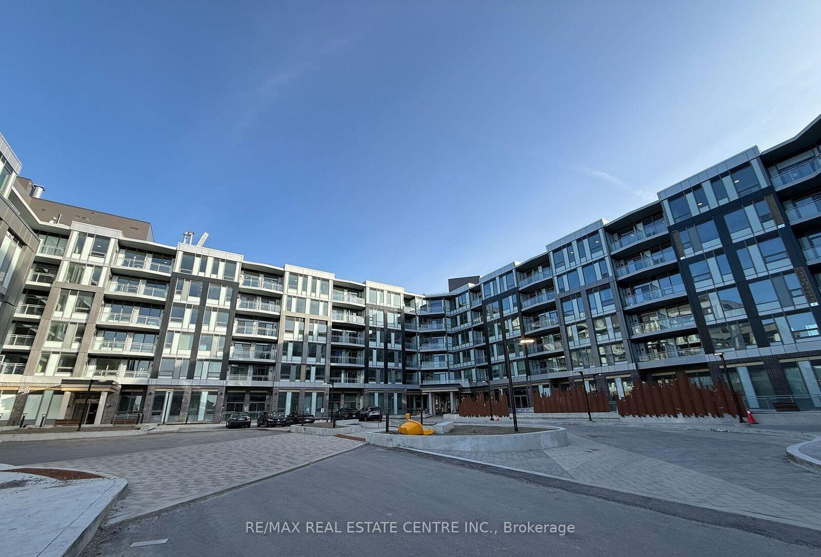 Property Photo:  2501 Saw Whet Boulevard 505  ON L6M 5N2 