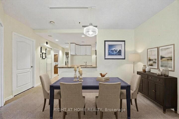 Property Photo:  74 Ross Street 53  ON L4N 1G3 