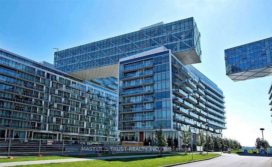 Property Photo: 39 Queens Quay E 731 ON M5E 0A5