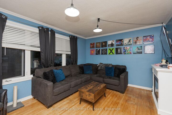 Property Photo:  731 Ski Club Road  ON P1B 7R5 