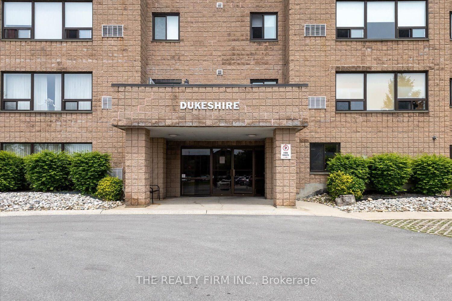 Property Photo:  220 Duke Street 207  ON N7G 1S3 