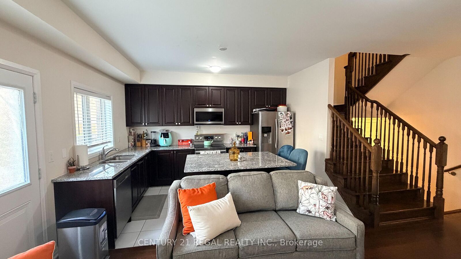 Property Photo:  62 Leeson Street  ON L9W 7P9 