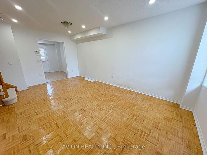 Property Photo:  366 Bur Oak Avenue  ON L6C 2T9 