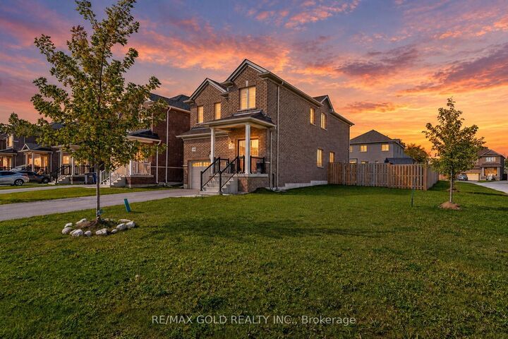 Property Photo:  298 Ridley Crescent  ON N0C 1B0 
