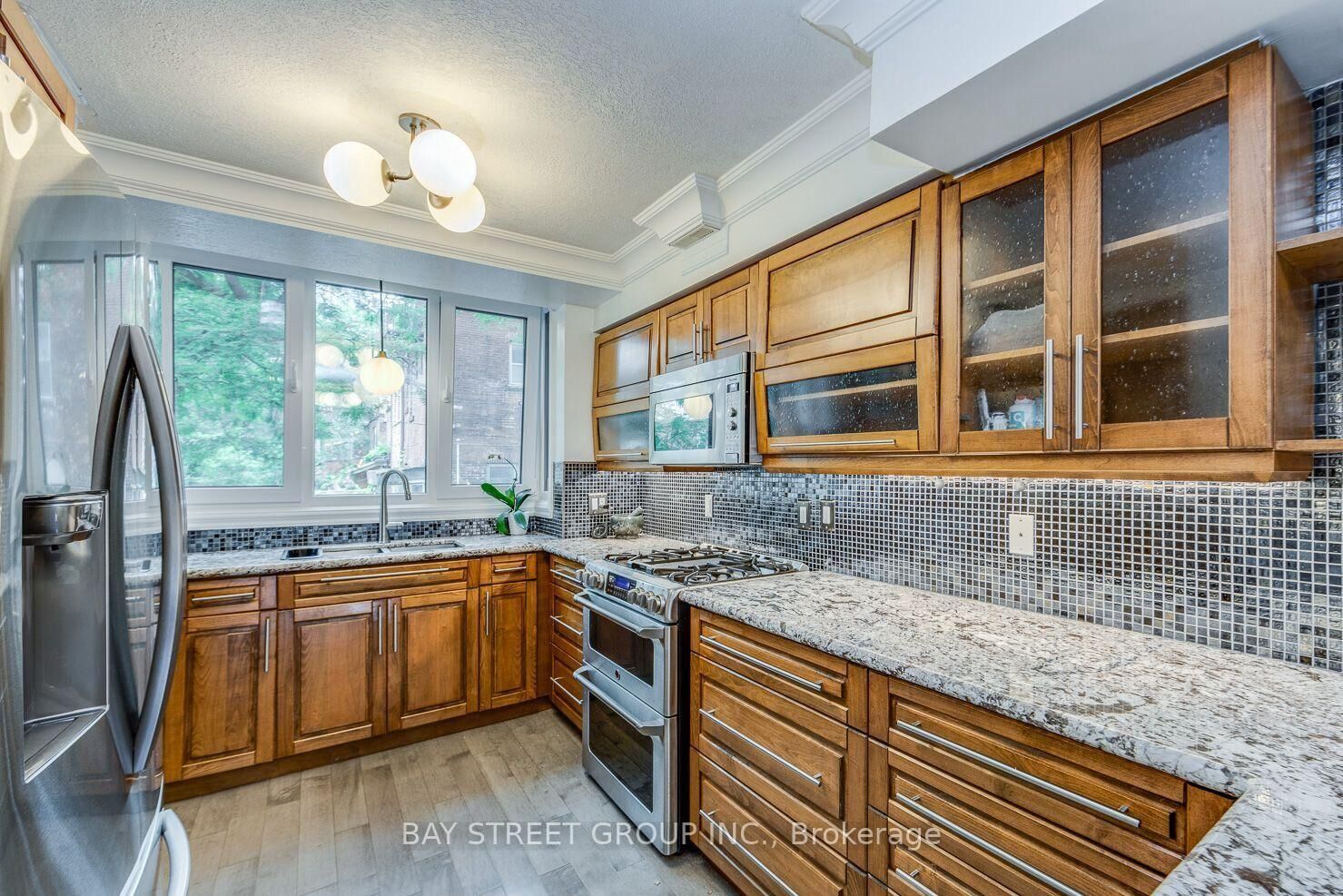 Property Photo:  217 Mutual Street Room 2  ON M5B 2B4 