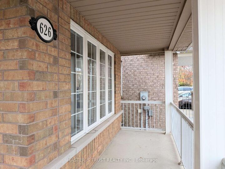 Property Photo:  626 Society Crescent  ON L3X 2V8 