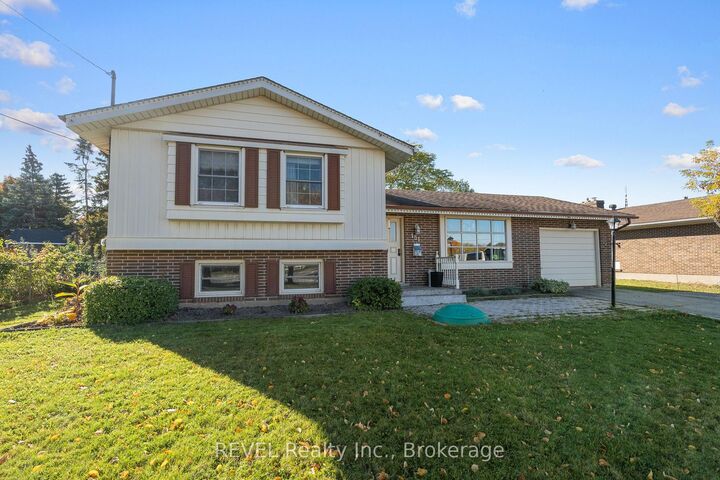 Property Photo:  181 St Davids Road  ON L2V 2M2 