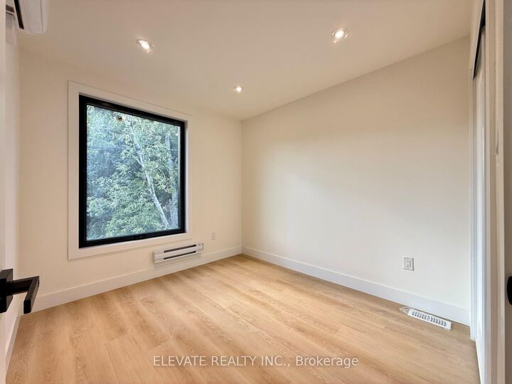 Property Photo:  396 Nairn Avenue 5  ON M6E 4J3 