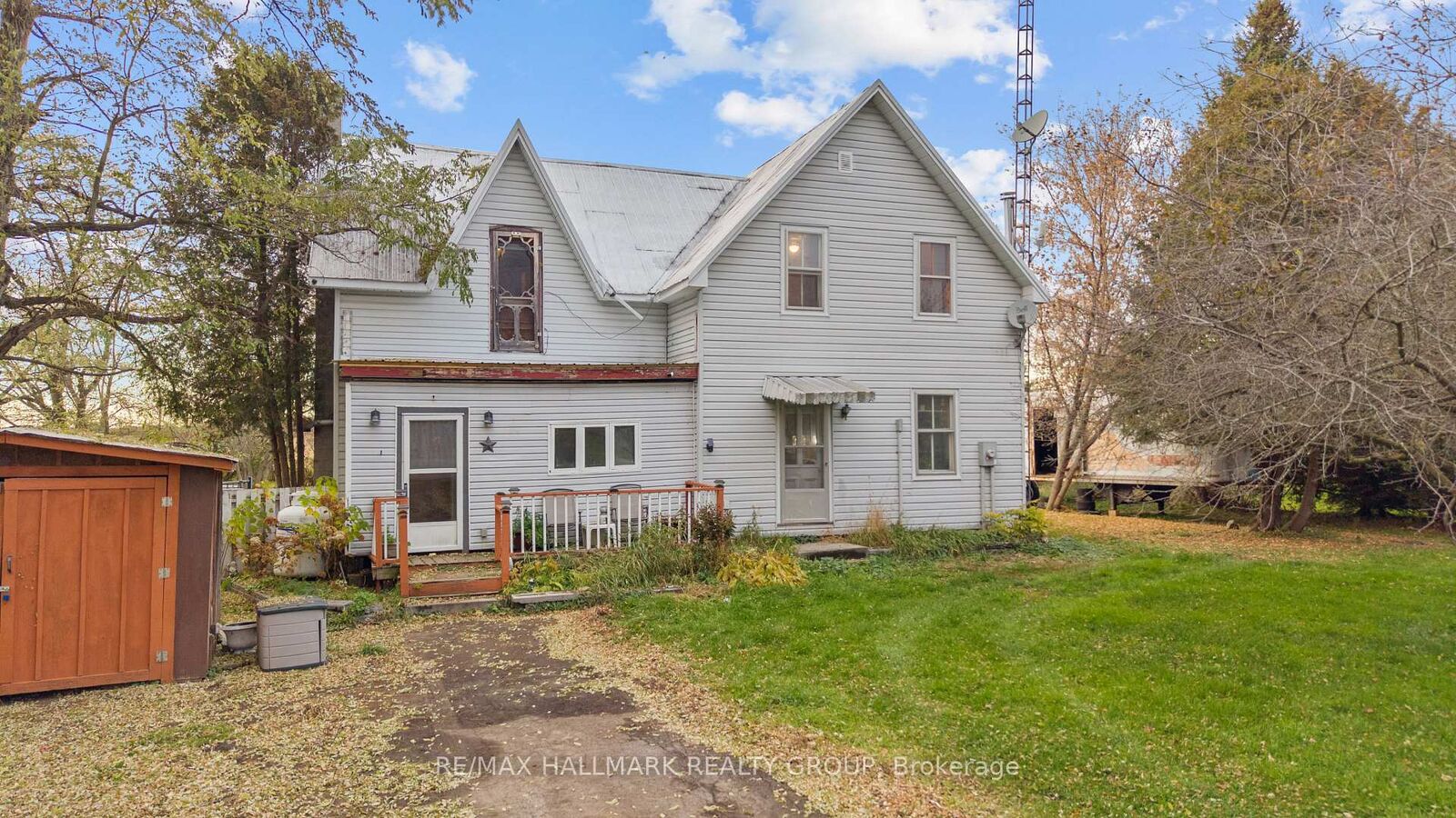 Property Photo:  716 County Rd 21 Road  ON K0E 1X0 