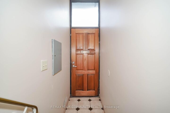 Property Photo:  1378 Danforth Avenue  ON M4J 3V9 