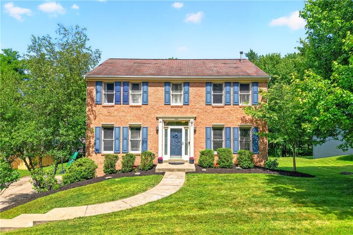 Property Photo: 7020 Franklin Road PA 16046