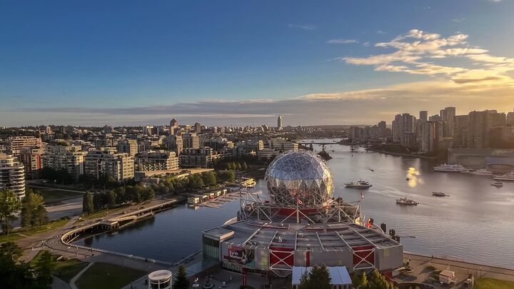 Property Photo:  1188 Quebec Street 2101  BC V6A 4B3 