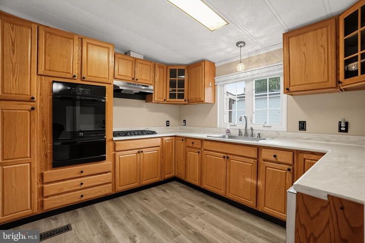 Property Photo: 2917 E High Street 56 PA 19464