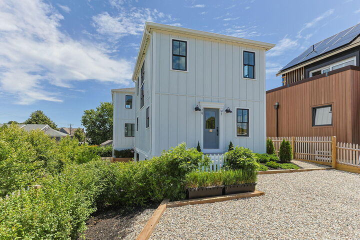 Property Photo:  29 Cemetery Road 1  MA 02657 