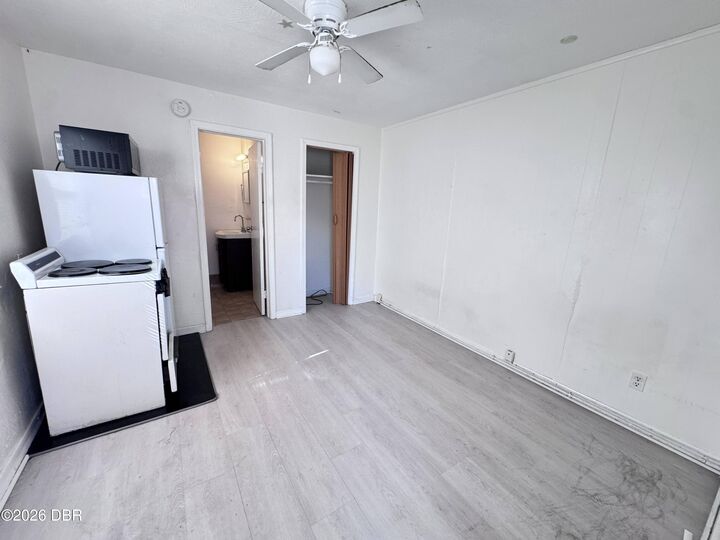 Property Photo:  3226 S Atlantic Avenue 5  FL 32118 