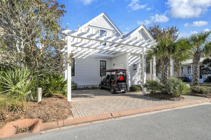 Property Photo:  64 Gulf Walk  FL 32459 