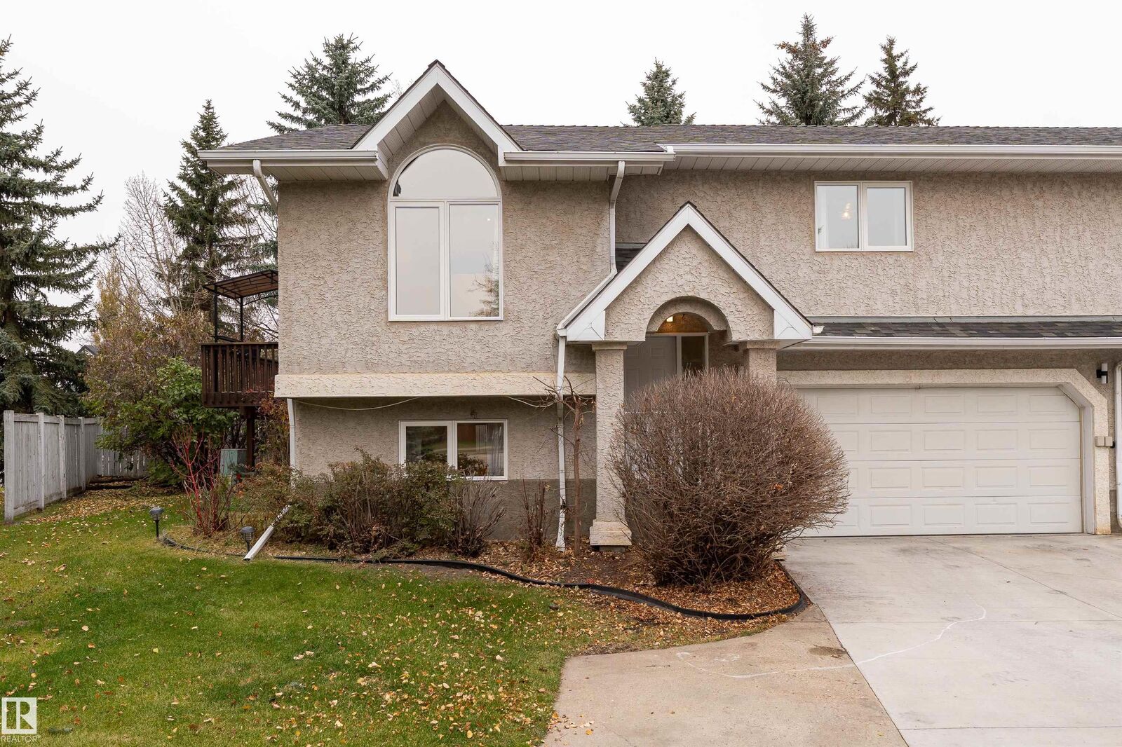 Property Photo:  15 Poirier Avenue 1  AB T8N 4B5 