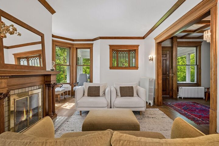 Property Photo:  2432 W 24th Street  MN 55405 