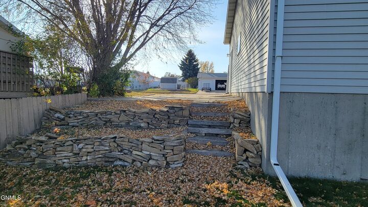 Property Photo:  400 Division Street NE  ND 58554 