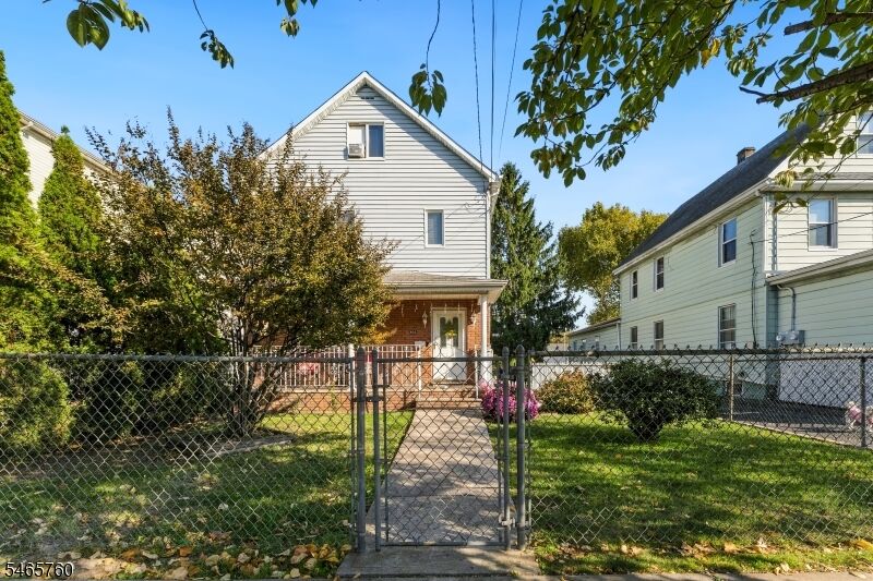 Property Photo:  656 Maple Ave  NJ 07202 