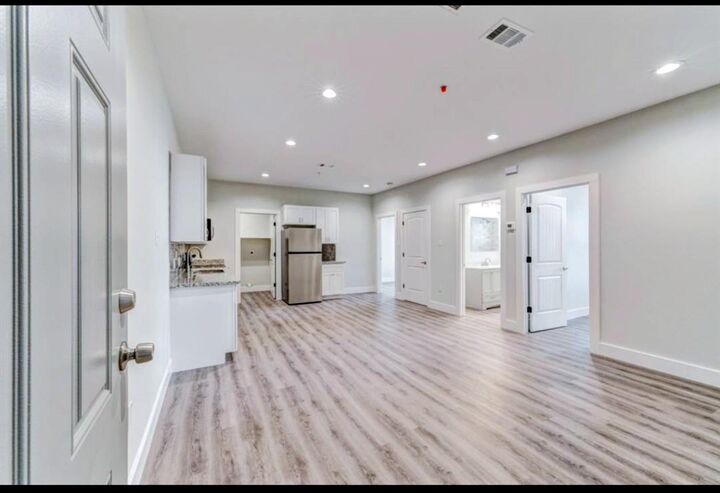 Property Photo:  2906 Berry Road 6  TX 77093 