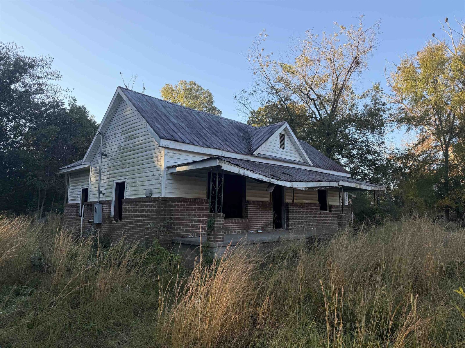 Property Photo:  209 Hunter Street  GA 30669 
