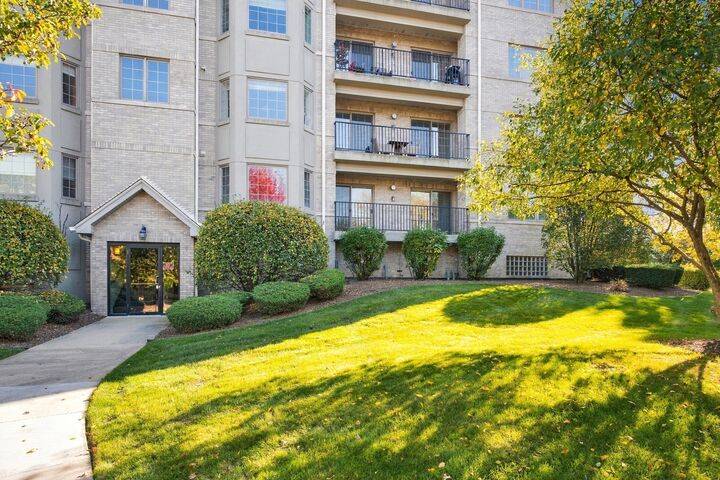 Property Photo: 8505 Woodward Avenue 102 IL 60517