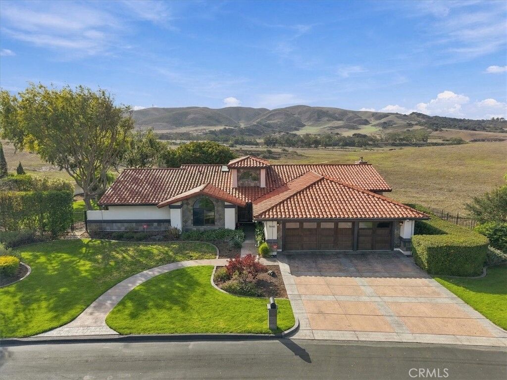 Property Photo:  5845 Elkhorn Lane  CA 93455 