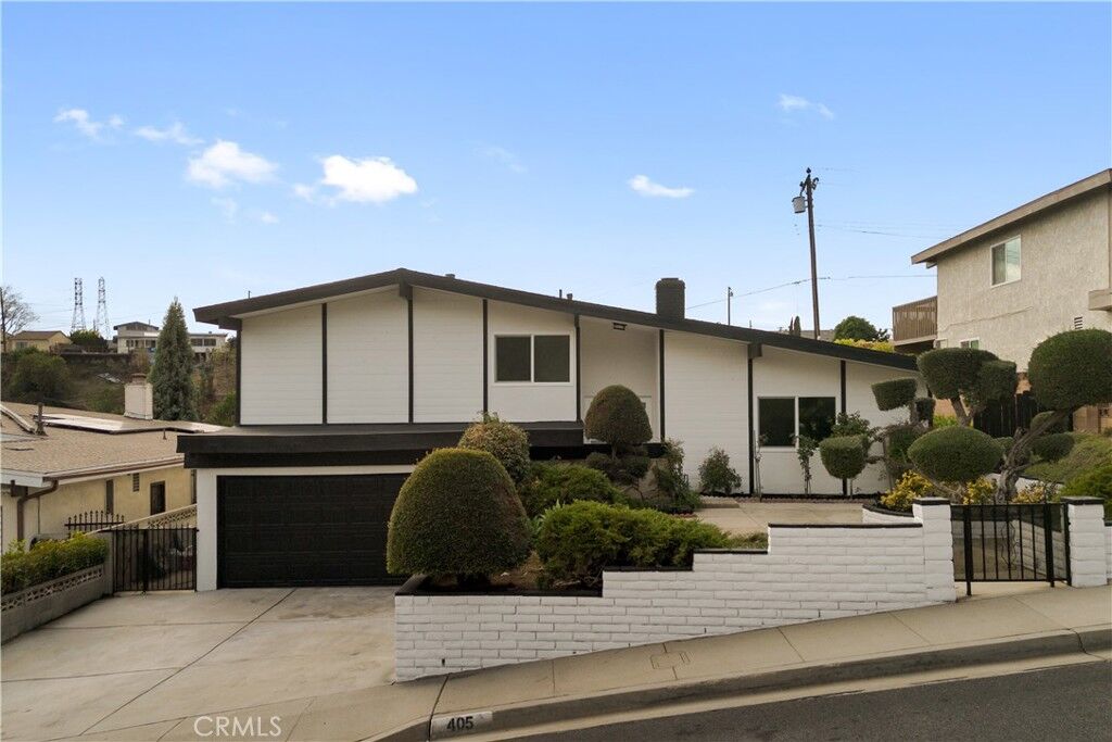 Property Photo:  405 Van Buren  CA 91755 