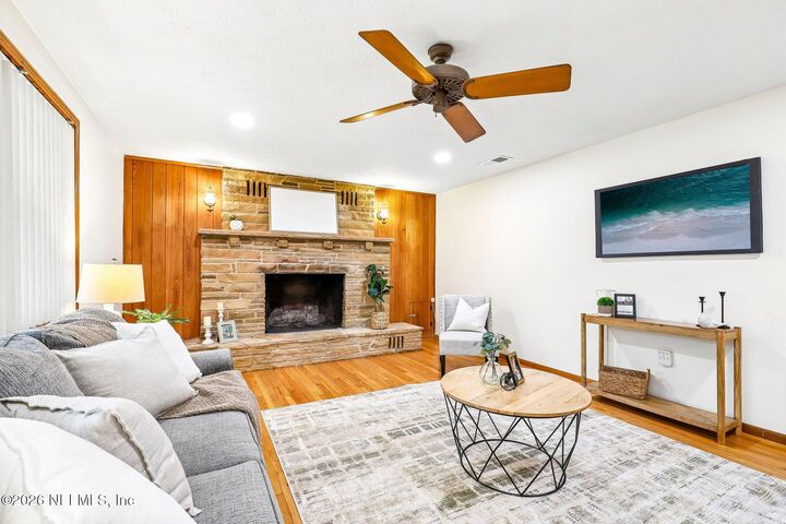 Property Photo:  8228 Hogan Road  FL 32216 