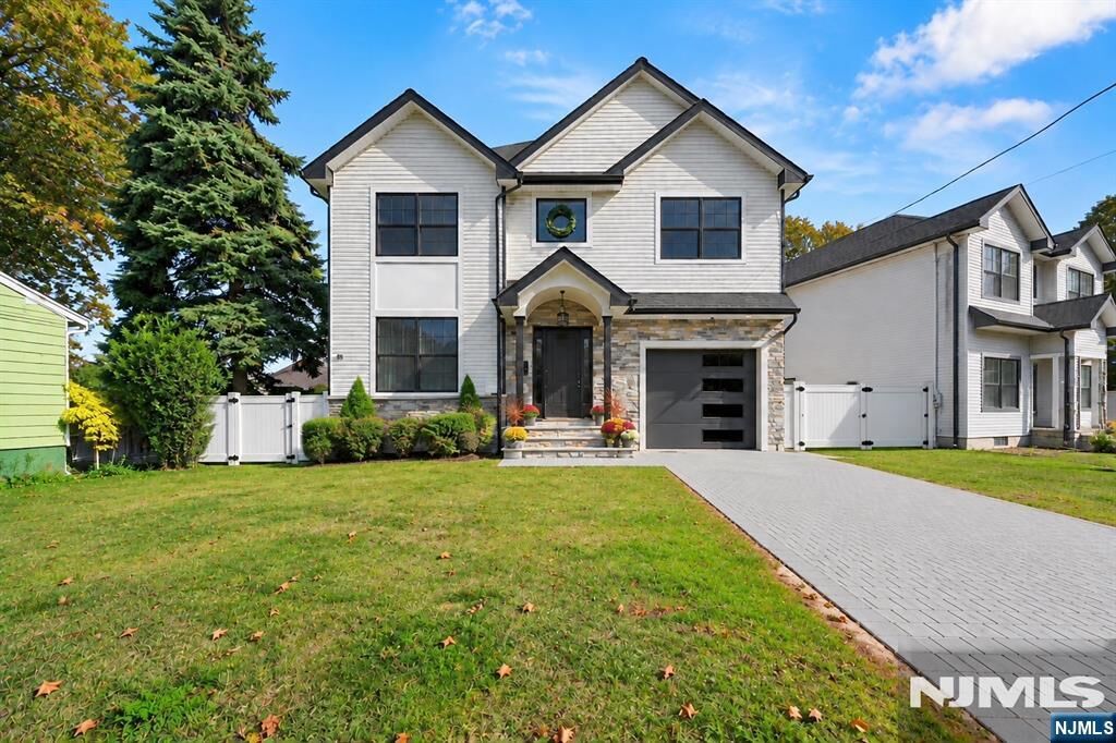 Property Photo:  49 Claverack Road  NJ 07013 