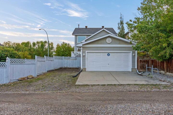 Property Photo: 188 Tuscany Valley Drive NW AB T3L 2C2