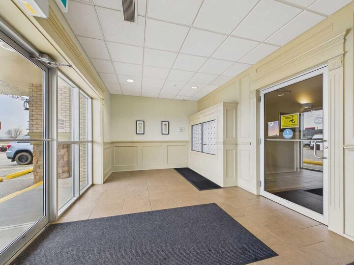 Property Photo:  4425 Heritage Way 411  AB T4L 2P4 