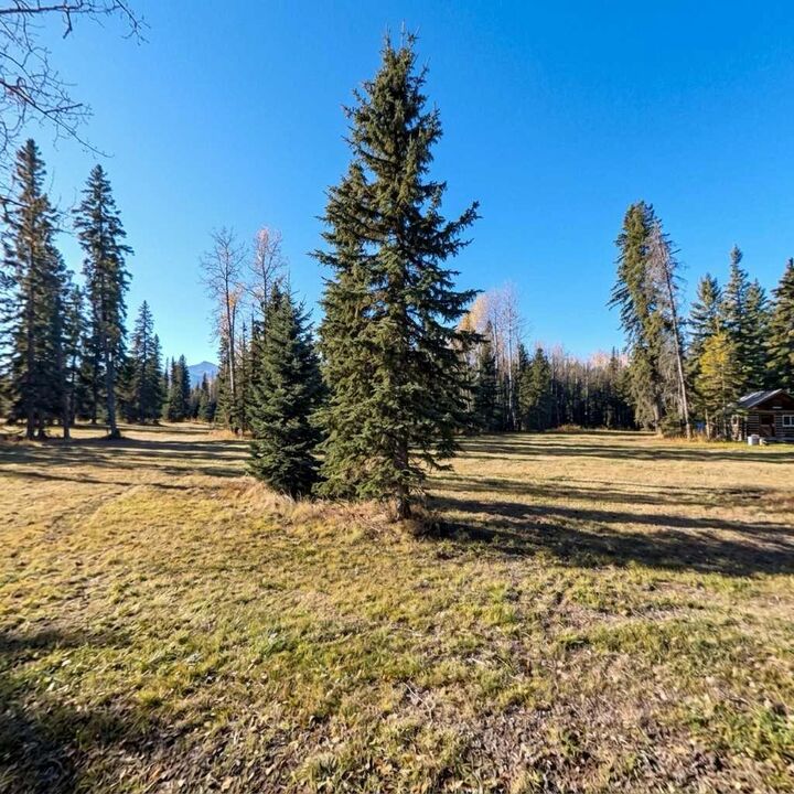 Property Photo: 149 Meadow Ponds Drive AB T4T 2A2