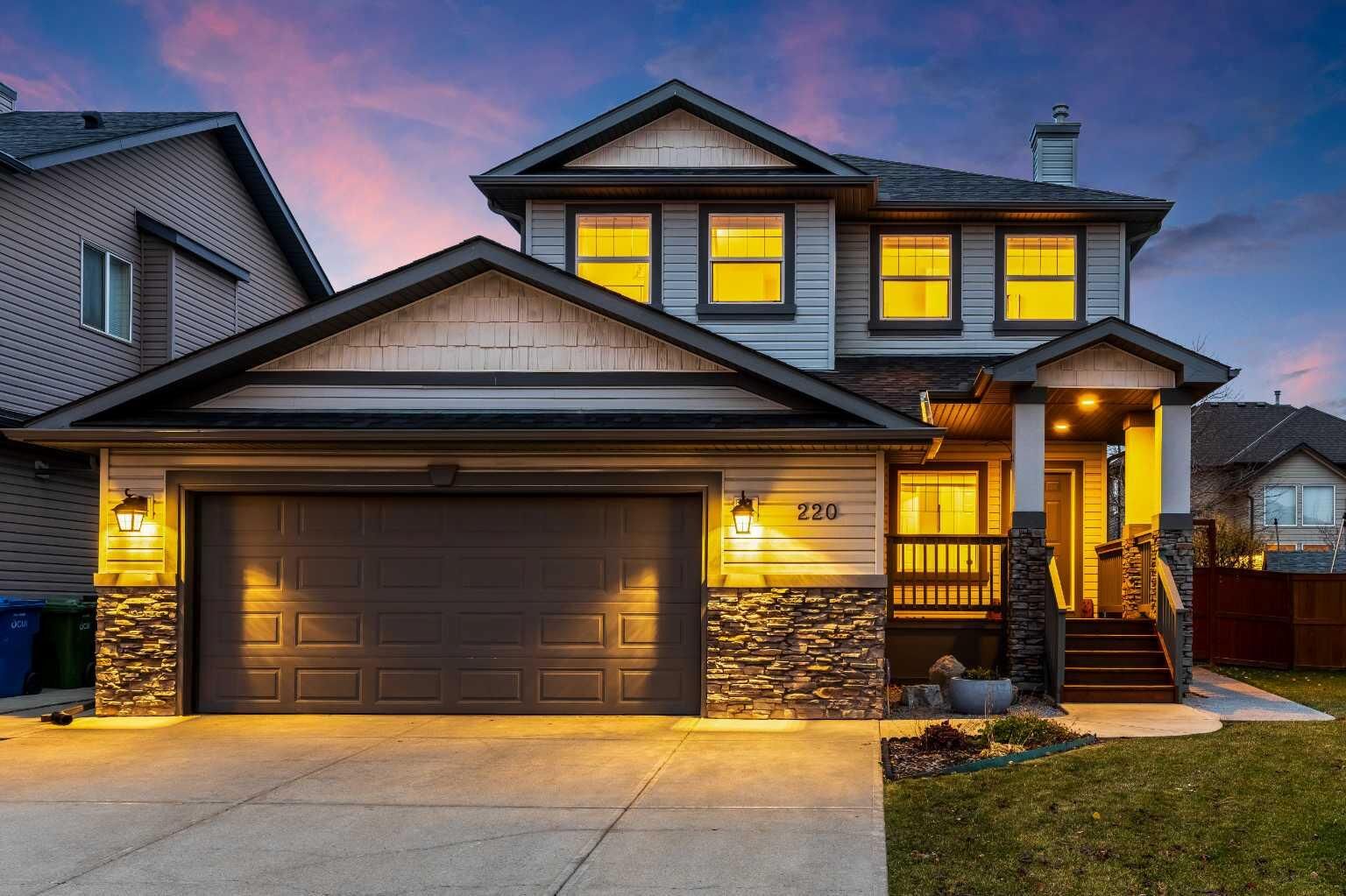 Property Photo:  220 West Creek Landing  AB T1X 1R8 