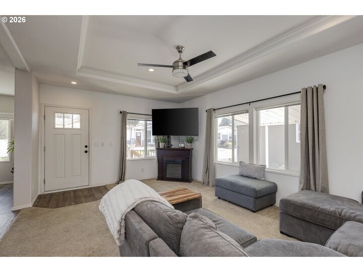 Property Photo: 1202 Bridge Loop OR 97127