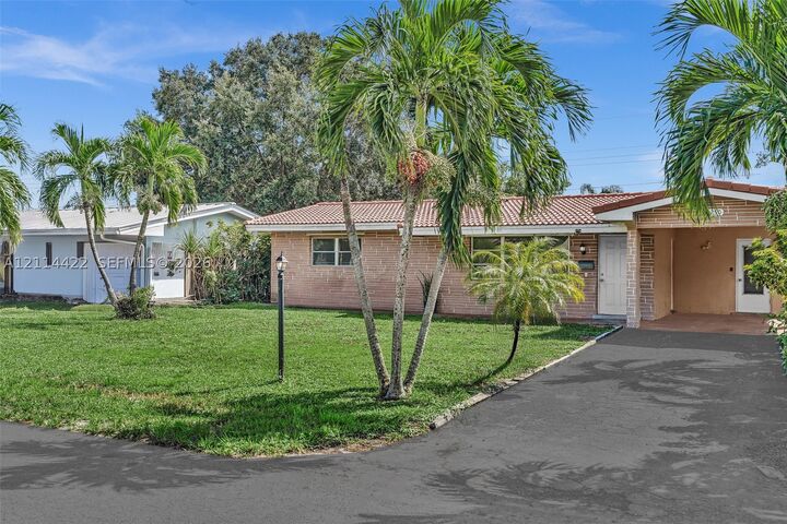 Property Photo: 8250 NW 11th Ct FL 33024
