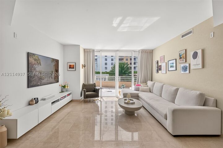 Property Photo:  801 Brickell Key Blvd 409  FL 33131 