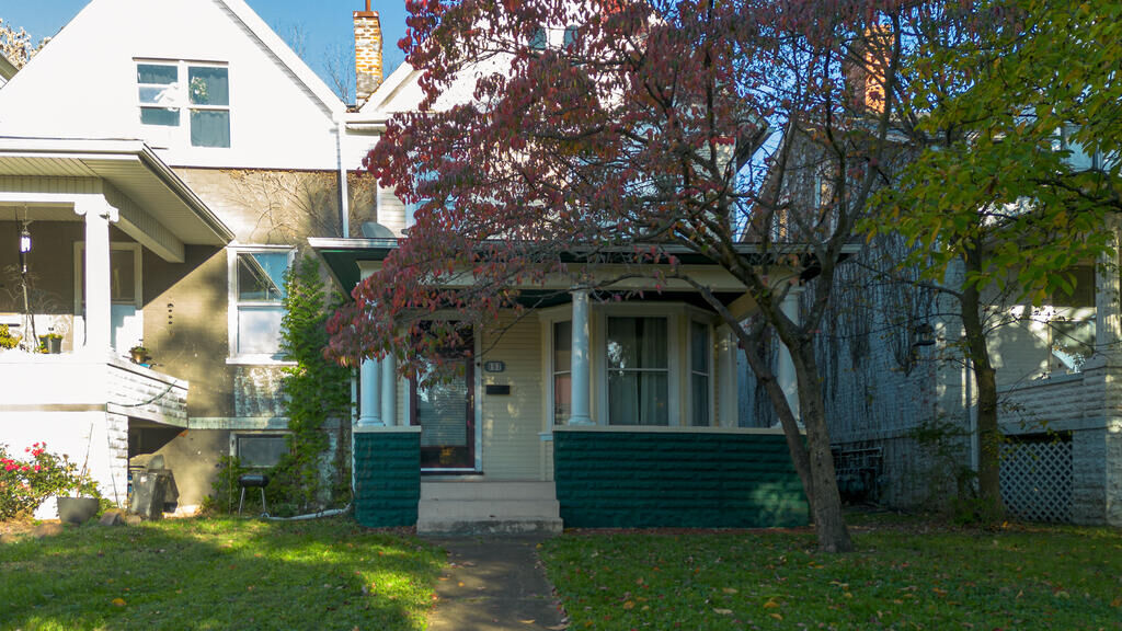 Property Photo:  157 Mulberry Street  OH 45601 