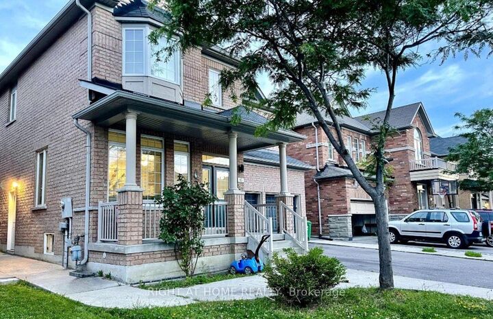 Property Photo:  65 Newington Crescent Main,2nd  ON L6P 3E8 