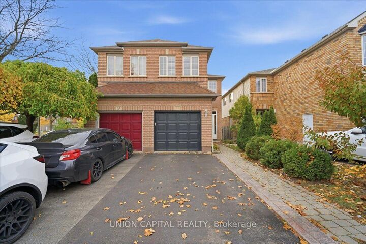 Property Photo:  15 Hackberry Gate  ON L6R 2E7 