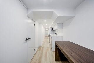 Property Photo:  288 Markham Street Lower  ON M6J 2G6 