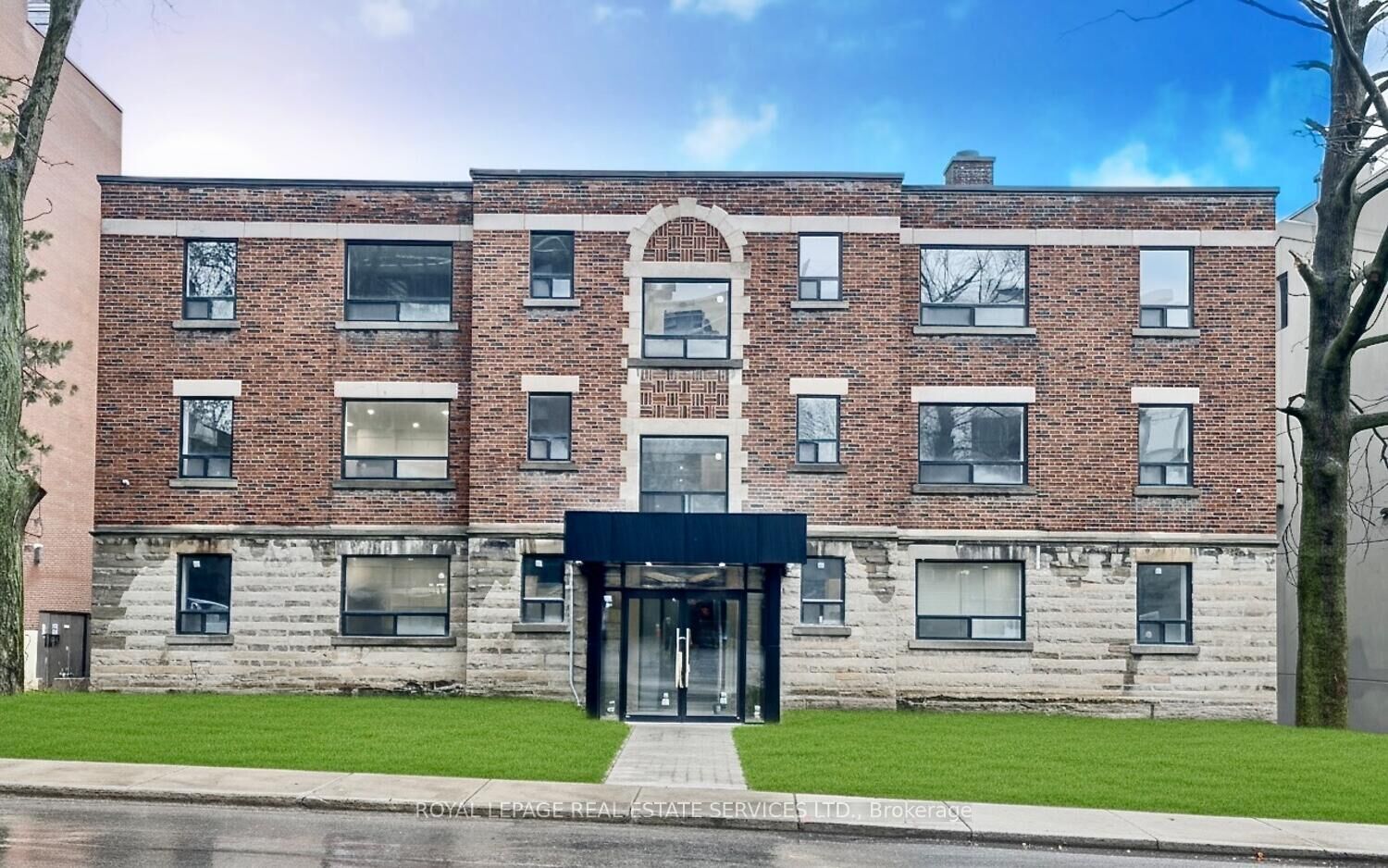 Property Photo:  20 Duke Street 4  ON L8P 1X1 