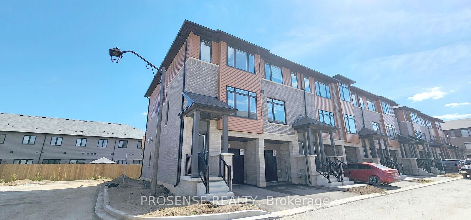 Property Photo:  461 Blackburn Drive 28  ON N3T 0W9 